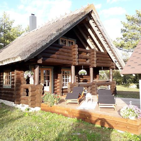 Paehkli Seaside Cottage With Cozy Outdoor Patio Koiguste ภายนอก รูปภาพ